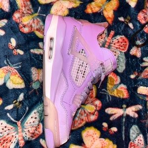 Off White purple Jordan 4’s